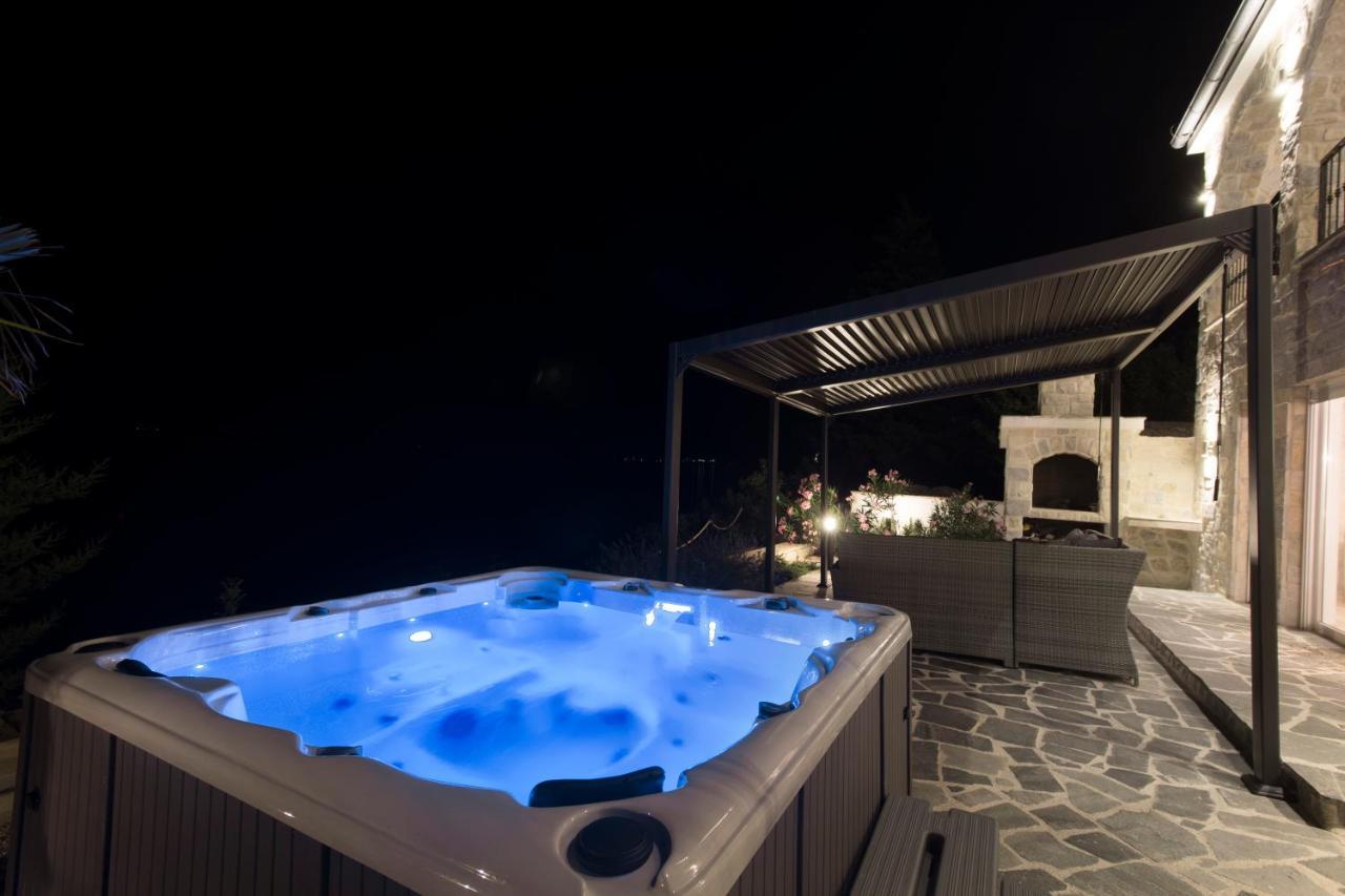Dalmata Lounge Starigrad Paklenica Exterior foto