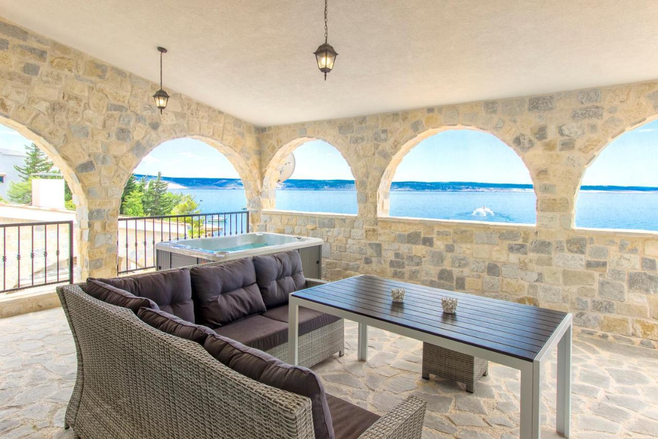 Dalmata Lounge Starigrad Paklenica Exterior foto